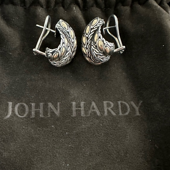 John Hardy silver and gold overlap leaf earrings - Picture 3 of 6